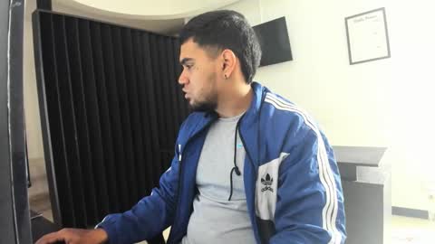 Snapshot of aaronhunter__ chatting on 28, 3, 2026 ig aaron hunter123 online show from 28, 3, 2026