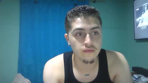 Snapshot of aaronn_gomezz chatting on 9, 11, 2025 Aarn Gmez online show from 9, 11, 2025