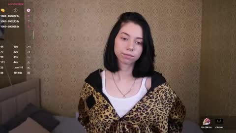 Snapshot of aasuwishh chatting on 28, 4, 2026 aasuwishh online show from 28, 4, 2026