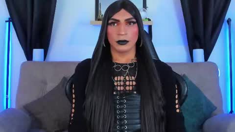 Abbigail Fuster  online show from 1, 7, 2026