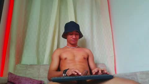 Snapshot of abby_and_david_hot chatting on 20, 3, 2026 abby online show from 20, 3, 2026