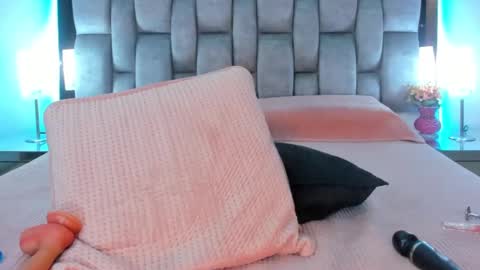 abby_blue01 online show from 25, 2, 2025