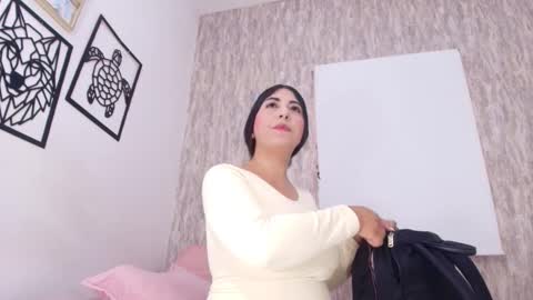 Abby online show from 22, 11, 2025