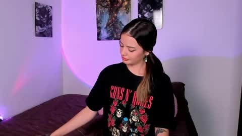 Snapshot of abby_saenz01 chatting on 31, 3, 2026 Abby Saenz online show from 31, 3, 2026