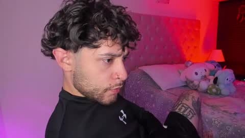 Snapshot of abbyandchris1 chatting on 14, 4, 2026 START TRANSMISSION ---- AM COLOMBIA TIME online show from 14, 4, 2026