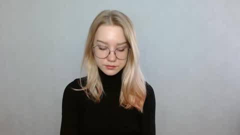 Snapshot of abbymoore__ chatting on 3, 2, 2025 Abby Lovense is active online show from 3, 2, 2025