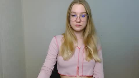 Snapshot of abbymoore__ chatting on 18, 2, 2026 Abby Lovense is active online show from 18, 2, 2026