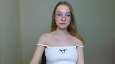 Snapshot of abbymoore__ chatting on 26, 2, 2026 Abby Lovense is active online show from 26, 2, 2026