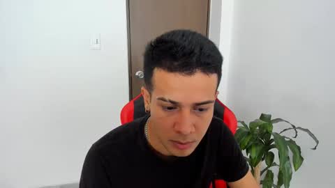 Independence model AbelAsburgo online show from 29, 3, 2026