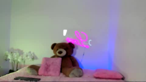  Abella and Kendra  online show from 14, 2, 2025