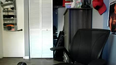 AJ online show from 9, 7, 2026