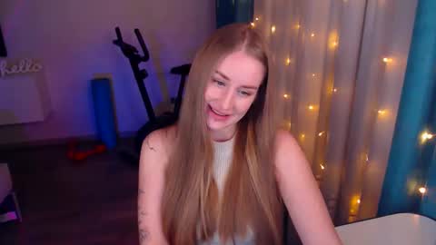 Snapshot of abigail_flex chatting on 25, 1, 2025 Anna online show from 25, 1, 2025
