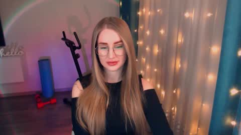 Snapshot of abigail_flex chatting on 24, 2, 2025 Anna online show from 24, 2, 2025