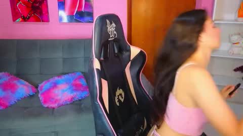 Snapshot of abigail_monroe__ chatting on 16, 10, 2025 abigail_monroe__ online show from 16, 10, 2025