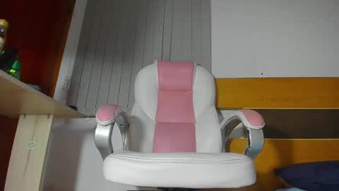 Abigail online show from 22, 2, 2025