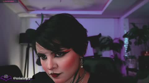 Snapshot of abril__colen chatting on 8, 5, 2026 April online show from 8, 5, 2026