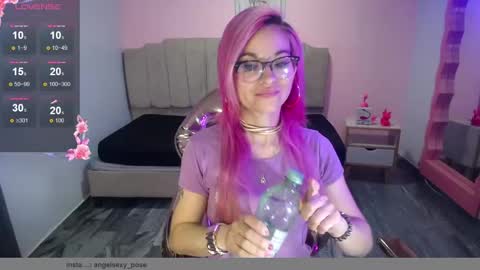 abril_ch_ online show from 27, 10, 2025