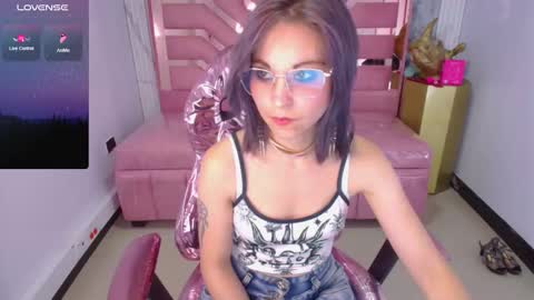 abril_ch_ online show from 26, 3, 2026