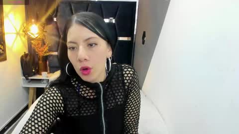 Snapshot of abril_fox__ chatting on 17, 4, 2026 Abril Fox online show from 17, 4, 2026