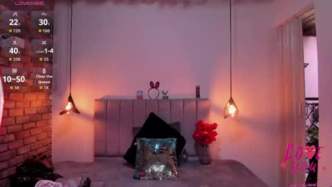 Snapshot of abril_fox__ chatting on 18, 4, 2026 Abril Fox online show from 18, 4, 2026