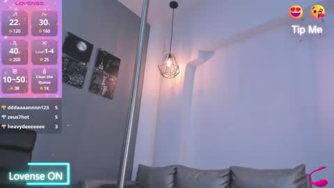 Snapshot of abril_ricci chatting on 3, 1, 2025 Abril  online show from 3, 1, 2025