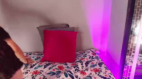 abrill_12 online show from 17, 3, 2026