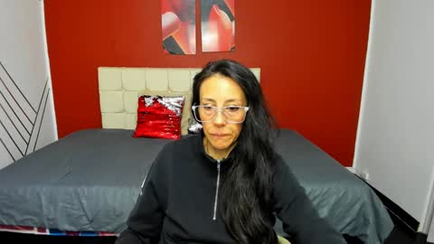 Snapshot of abrillee1 chatting on 8, 2, 2025 ABRIL online show from 8, 2, 2025