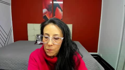 Snapshot of abrillee1 chatting on 24, 2, 2025 ABRIL online show from 24, 2, 2025