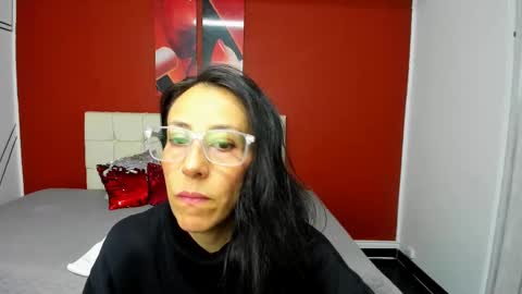 Snapshot of abrillee1 chatting on 26, 2, 2025 ABRIL online show from 26, 2, 2025