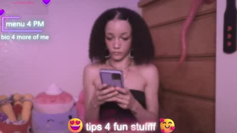 Snapshot of abruisedpeach chatting on 16, 4, 2026 Peach online show from 16, 4, 2026