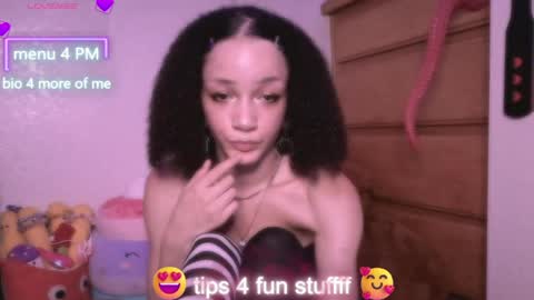 Snapshot of abruisedpeach chatting on 17, 4, 2026 Peach online show from 17, 4, 2026