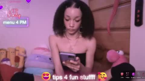 Snapshot of abruisedpeach chatting on 9, 6, 2026 Peach online show from 9, 6, 2026