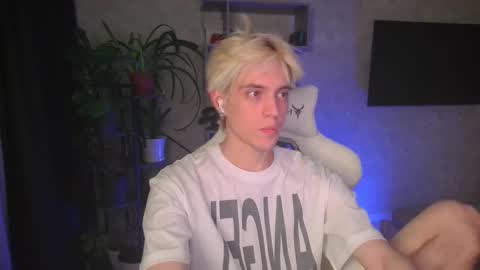 Nick online show from 4, 12, 2025