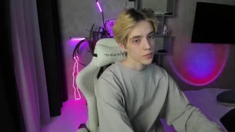 Snapshot of abslut chatting on 11, 3, 2026 Nick online show from 11, 3, 2026