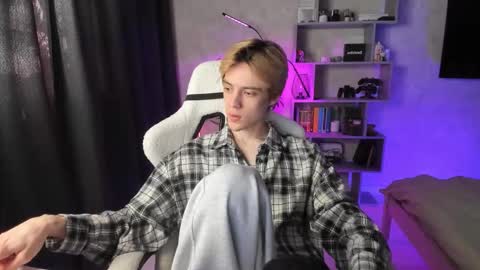 Snapshot of abslut chatting on 14, 3, 2026 Nick online show from 14, 3, 2026