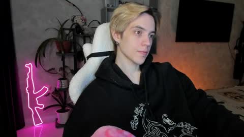 Snapshot of abslut chatting on 17, 3, 2026 Nick online show from 17, 3, 2026