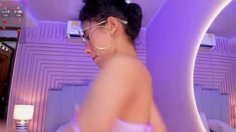 Snapshot of aby_lee_ chatting on 13, 12, 2024 Aby online show from 13, 12, 2024