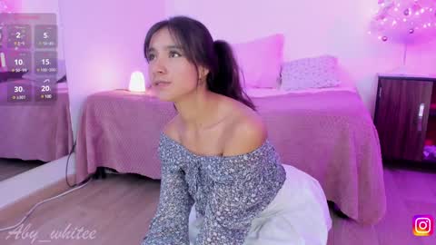 Snapshot of aby_whitee chatting on 7, 12, 2024 Aby online show from 7, 12, 2024