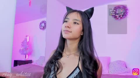 Snapshot of aby_whitee chatting on 17, 12, 2024 Aby online show from 17, 12, 2024