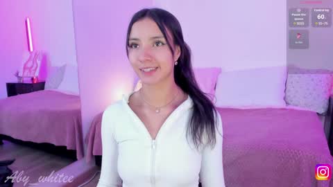 Snapshot of aby_whitee chatting on 2, 2, 2025 Aby online show from 2, 2, 2025