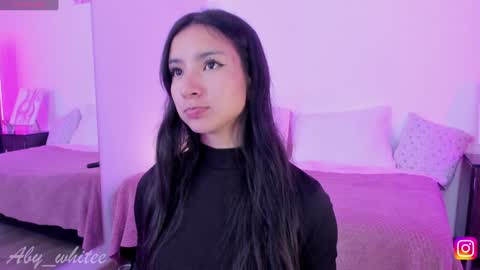 Snapshot of aby_whitee chatting on 4, 2, 2025 Aby online show from 4, 2, 2025