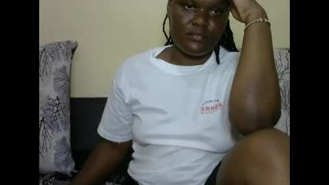 Snapshot of achibest chatting on 9, 3, 2025 MAUREEN online show from 9, 3, 2025
