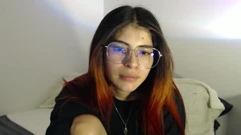 Snapshot of acid_katkryon chatting on 5, 10, 2025 Kat miau online show from 5, 10, 2025