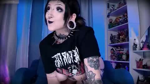 Acid or Iya  vacation November 19 to November 26 online show from 3, 2, 2026