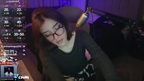 Snapshot of acidkaos chatting on 31, 10, 2025 Lana 3 online show from 31, 10, 2025