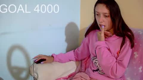 Snapshot of ada_naugthy1 chatting on 8, 1, 2025 Ada naugthy28 online show from 8, 1, 2025