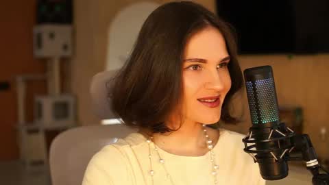 Ada   online show from 13, 4, 2026