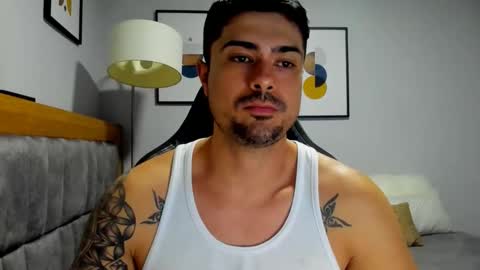 Snapshot of adam_clarke chatting on 6, 1, 2026 adam clarke online show from 6, 1, 2026