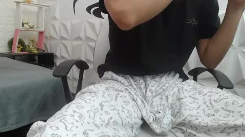 adam_evehotroom online show from 17, 2, 2025