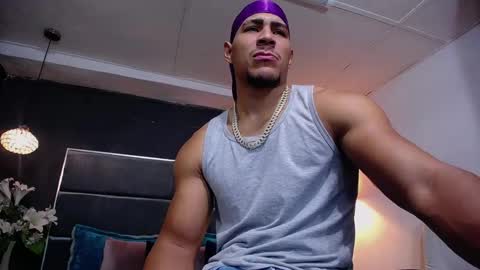 adam_fit19cm online show from 12, 9, 2025